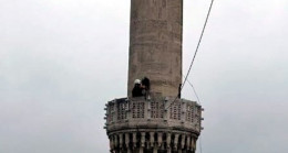 Eyüp Sultan Camii’ne mahyalar asıldı