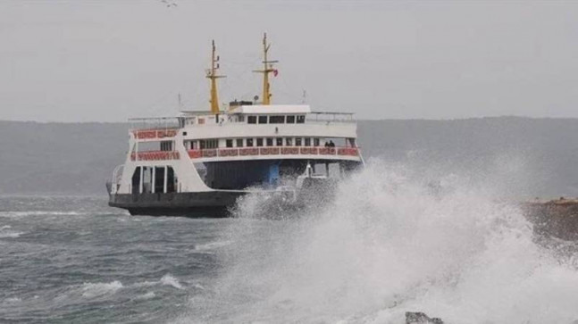 Deniz ulaşımına fırtına engeli