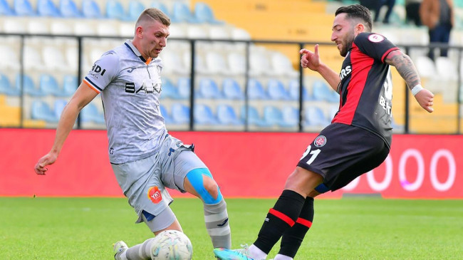 Karagümrük: 4 – Başakşehir: 0
