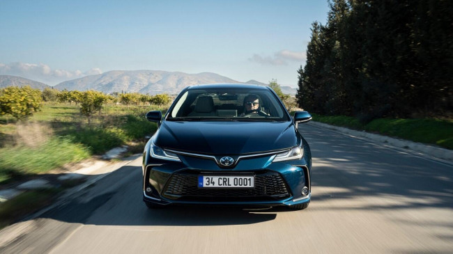 Toyota 5. Nesil Corolla satışa çıkıyor