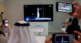 SpaceX, uzaya gönderilecek roketteki teknik arıza nedeniyle fırlatmayı durdurdu