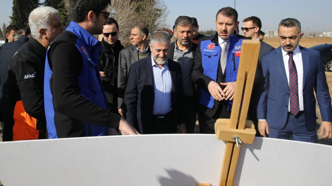 Bakan Nebati'den "deprem bahanesiyle fırsatçılık" uyarısı