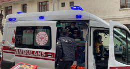 Sokak ortasında dehşet! Yolda yürürken 3 kadının bıçaklı saldırısına uğradı