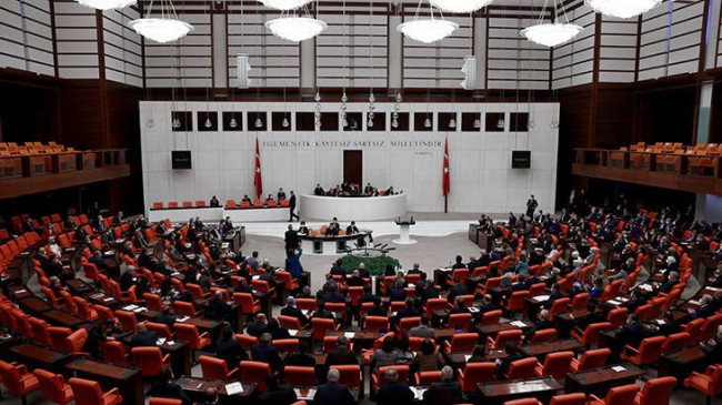 SON DAKİKA || EYT Meclis’te kabul edildi! EYT Resmi Gazete’de ne zaman yayımlanacak, yaş şartı var mı? – Son Haberler