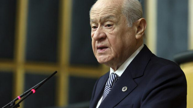 ‘Beşiktaş’ çıkışı gündem olmuştu! MHP lideri Bahçeli ‘Bazı eksikliklerin olması normaldir’ dedi yeni takımını duyurdu