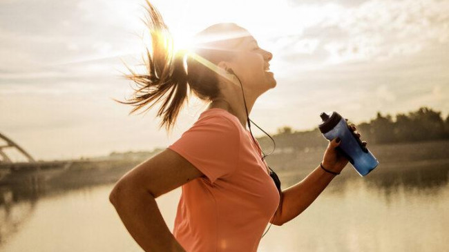 Müziksiz asla spor yapamam diyenler için en iyi bluetooth spor kulaklık önerileri 2023