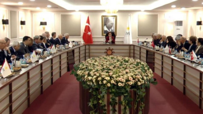 Akşener yeni bir ittifak mı kuracak? İYİ Parti’den 3. yol çıkışı