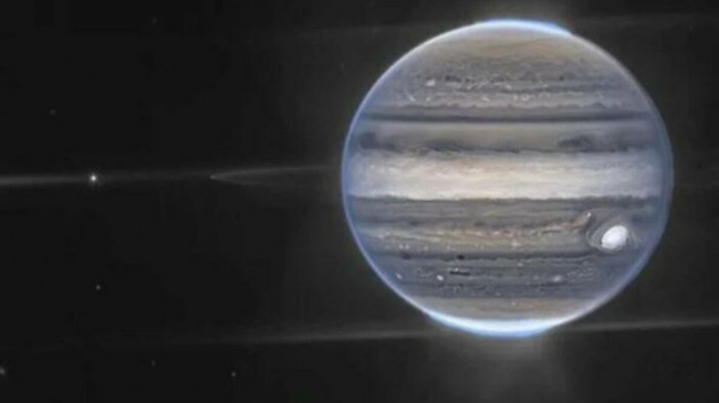 NASA, Jüpiter’in uydusu İo’yu görüntüledi