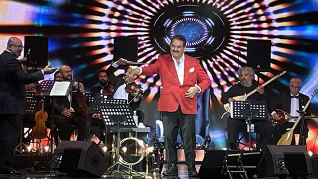 ‘İmparator’ İbrahim Tatlıses yıllar sonra yeniden sahne aldı