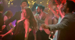 Aile dizisine damga vuran sahne! Kıvanç Tatlıtuğ ve Serenay Sarıkaya karşılıklı göbek attı