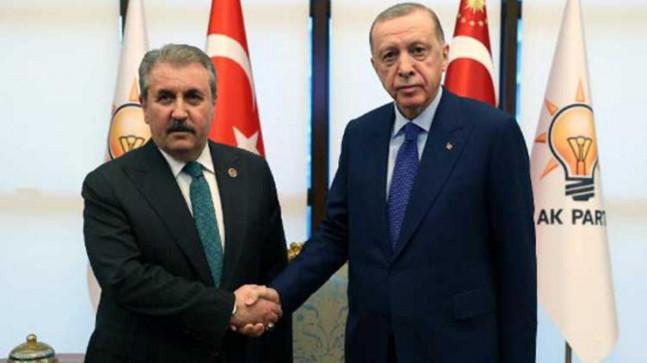 Cumhur ittifakı genişleyecek mi? Destici: Millet ve devlet hassasiyeti gösterenler dahil olabilir