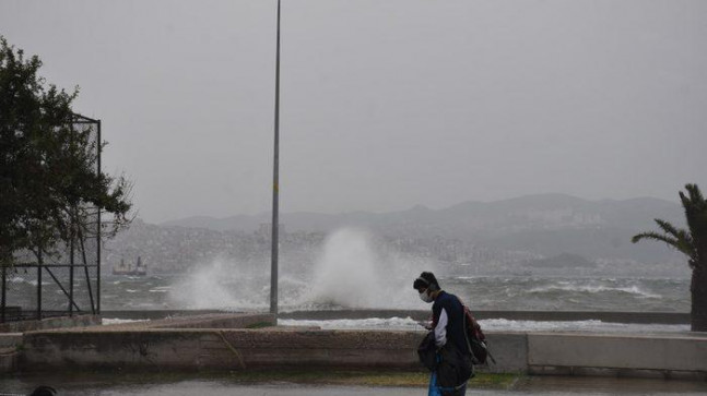 Meteoroloji uyardı: İzmir genelinde fırtına bekleniyor