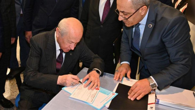 MHP’de milletvekilliği aday adaylığı için başvurular başladı! İlk imza Devlet Bahçeli’den geldi