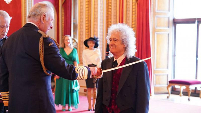 Queen’in gitaristi Brian May, “Sir” unvanı aldı