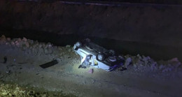 Otomobil şarampole devrildi, 4 kişi yaralandı