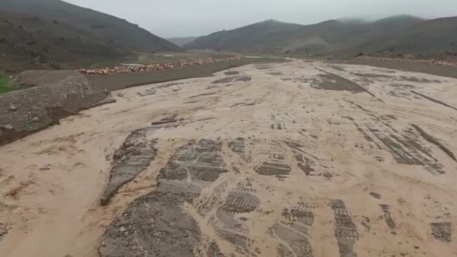 Meteoroloji’nin uyarıları sonucu Elazığ’da da sağanak etkili oldu