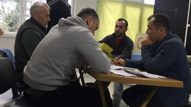 Ahlatlı köyünün belediyeye geçmesi için yapılan referandumdan “Hayır” çıktı