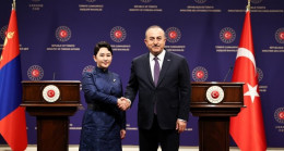 Bakan Çavuşoğlu Moğolistanlı mevkidaşıyla bir araya geldi