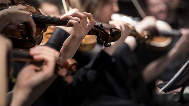 Berlin Filarmoni’de Türkiye’deki depremzedeler yararına yarın klasik müzik konseri verilecek
