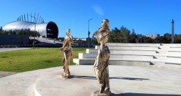 Bronz heykelli “Müzisyenler” – Kültür Sanat Haberleri