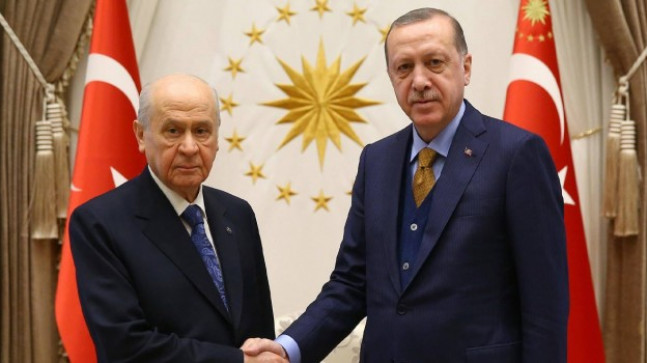 Cumhurbaşkanı Erdoğan, MHP Genel Başkanı Bahçeli'yi kabul etti