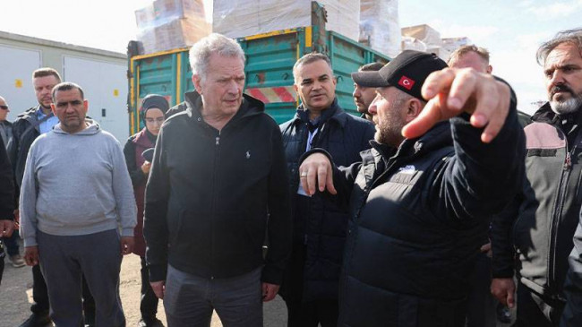 Finlandiya Cumhurbaşkanı Niinistö, deprem bölgesi Kahramanmaraş’ı ziyaret etti