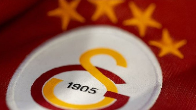 Galatasaray transferde büyük oynuyor! Yeni bir dünya yıldızı daha listeye eklendi…