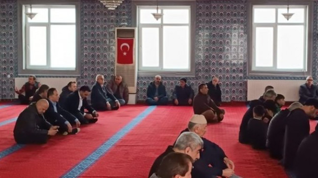 İBB’den skandal! Depremzedeler için Kur’an okutulurken caminin doğal gazını kesti