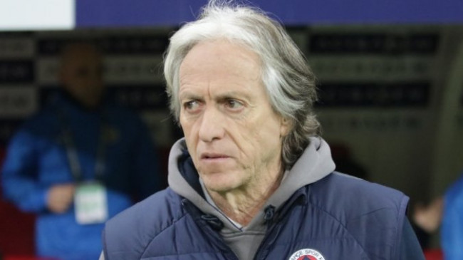 Jorge Jesus’tan ’Sevilla’ açıklaması: Turnuvanın Real Madrid’i