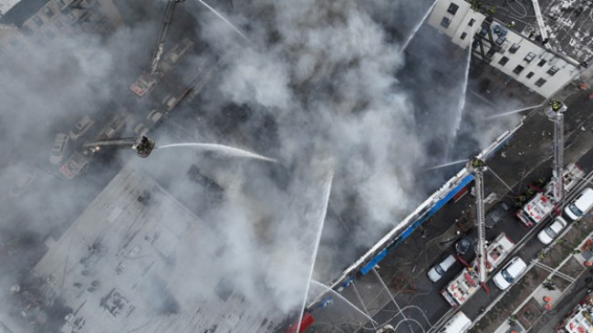 New York’ta elektrikli bisiklet bataryası yangına neden oldu: 7 yaralı