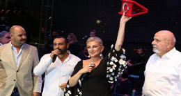 ‘Nostalji Kraliçesi’ Manisalıları mest etti – Magazin