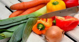 Pırasa Yemeğinin Yanına Ne Gider? Pırasa Yemeğinin Yanına Yemek Ve İçecek Tavsiyeleri