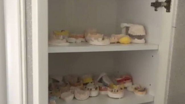Sahte doktor sahte muayenehanede yakalandı