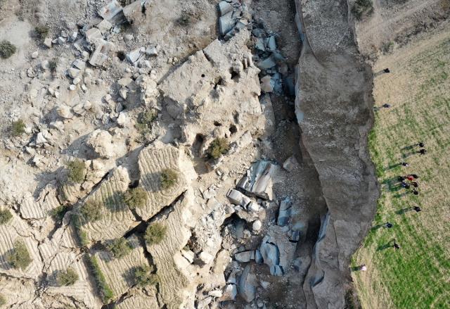 Antakya Ziraat Odası Başkanı Okay: Asi Nehri yönünü değiştirdi, kum ve yeraltı suları tarlaların üzerine çıktı