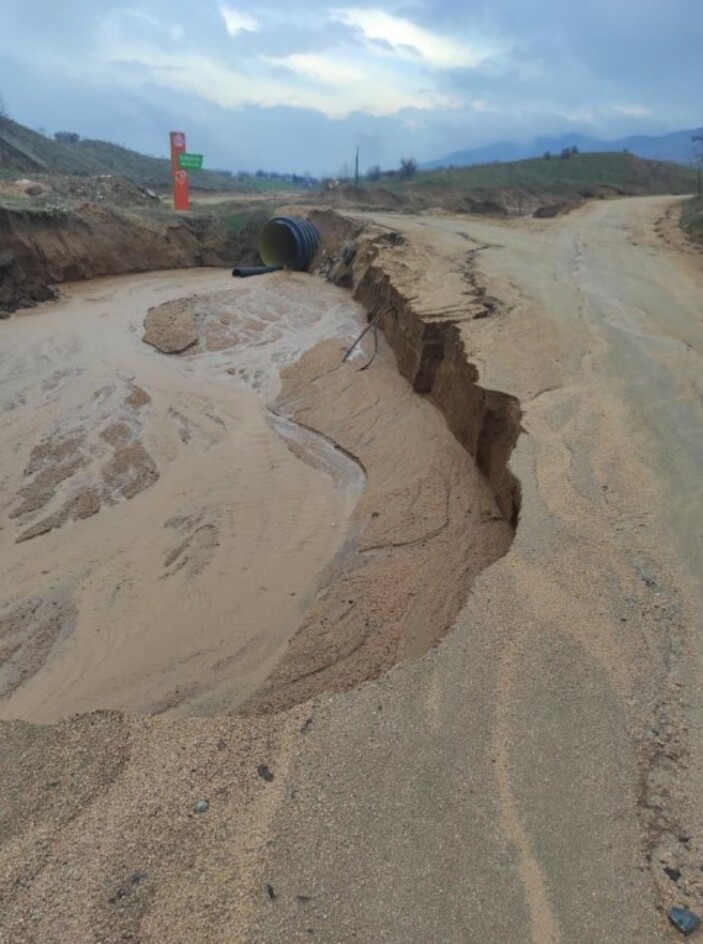 Meteoroloji'nin uyarıları sonucu Elazığ'da da sağanak etkili oldu