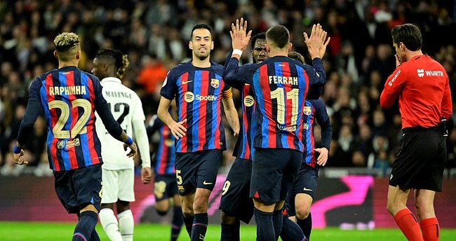 El Clasico'da avantaj Barcelona'nın! Real Madrid Kral Kupası'nda rövanşa kaldı...